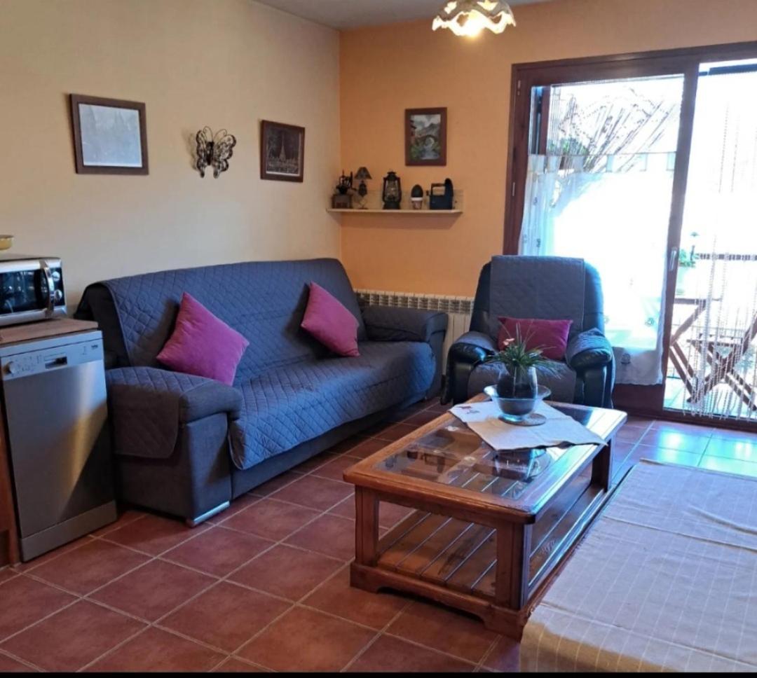 Ensija Pedraforca Apartment Saldes Exterior photo